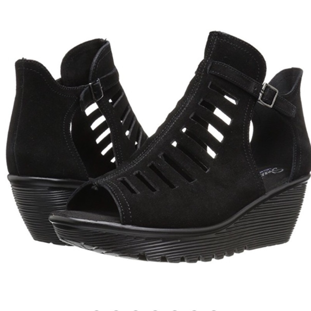 Skechers Memory Foam ladder caged wedge sandals